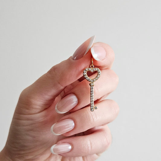 Charms KEY OF LOVE